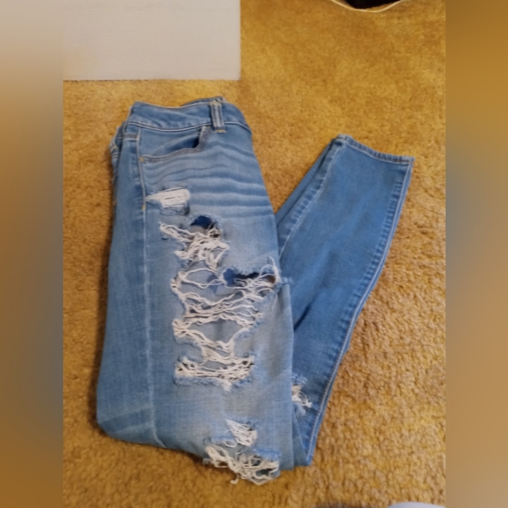 American Eagle ripped jeans